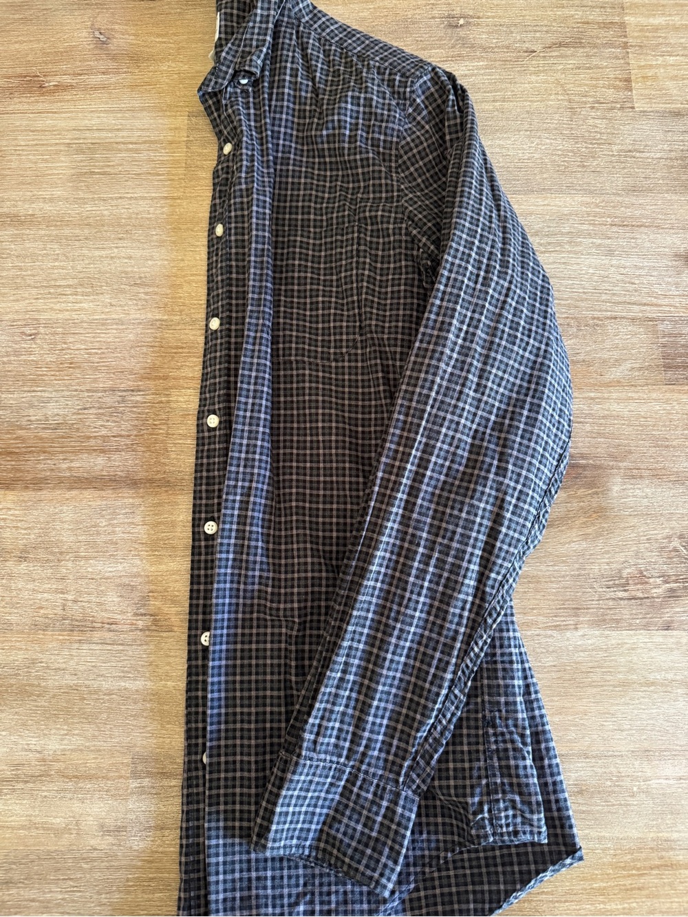 J. Crew Men's Black and Gray Plaid Button-Down Shirt